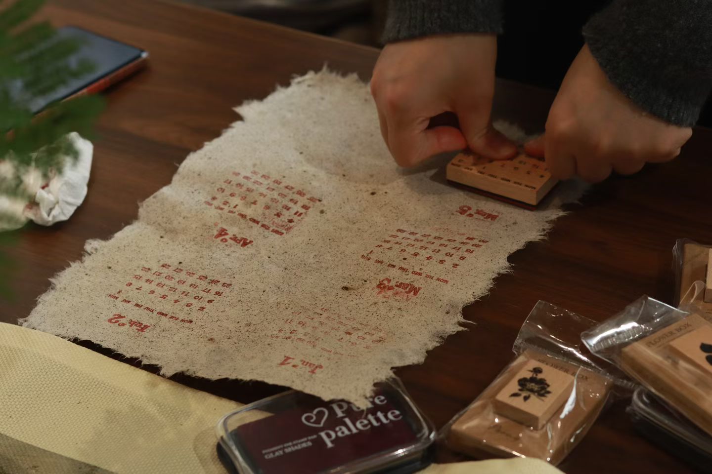 笨物志-非遗扎染合香掐丝珐琅古法造纸岩彩技艺,江苏非遗集合店,无锡非遗集合店,礼品定制