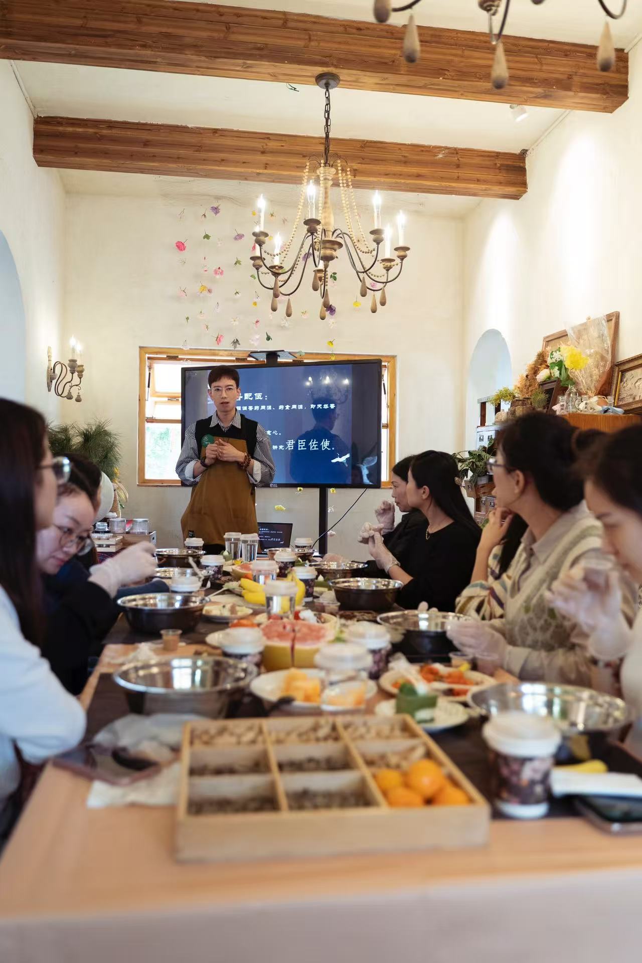 笨物志-非遗扎染合香掐丝珐琅古法造纸岩彩技艺,江苏非遗集合店,无锡非遗集合店,礼品定制